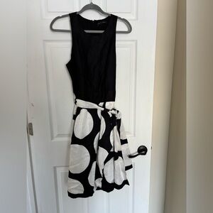 Banana Republic Black & White Polka Dot A-Line Dress Size 10